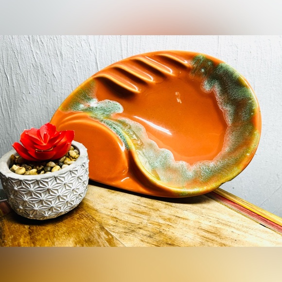 Other - VTG Art Pottery Retro 
Cigarette Cigar Ashtray MCM Mid-Century Flow